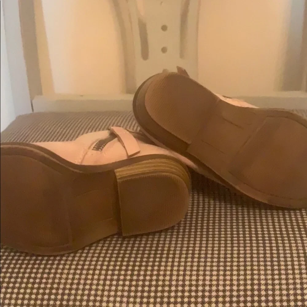 Dolcetta Pink booties